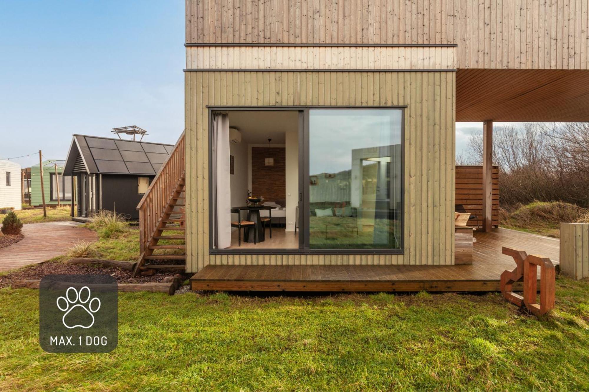 Basecamp Tiny House Eco-Resort Ijmuiden IJmuiden Εξωτερικό φωτογραφία